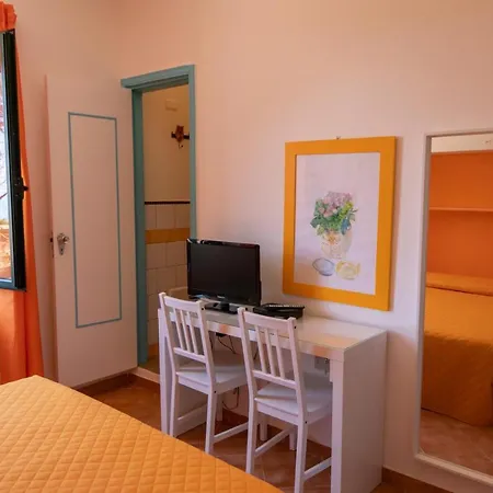 Giglio Di Mare Bed & Breakfast Cala Liberotto