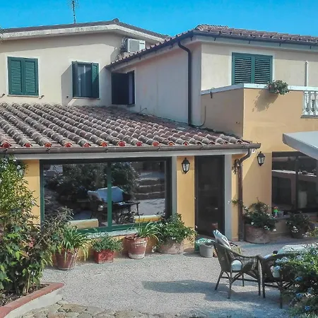 Giglio Di Mare Bed & Breakfast *
