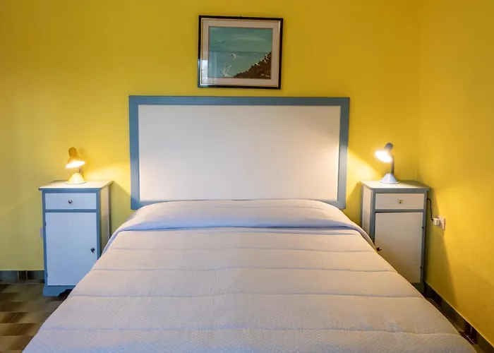 Giglio Di Mare Bed & Breakfast